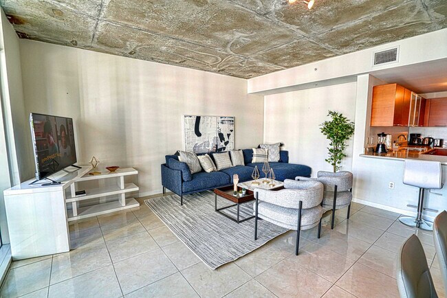 Foto del edificio - 3250 NE 1st Ave