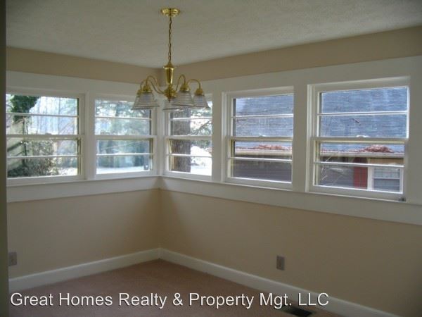 Foto del edificio - 4378 Dallas St