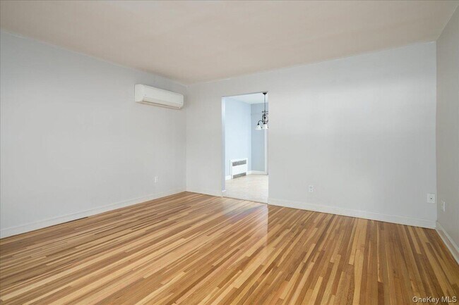 Foto del edificio - 30 Covington St