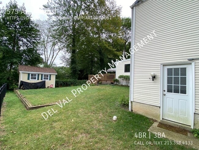 Building Photo - 575 Avon Rd