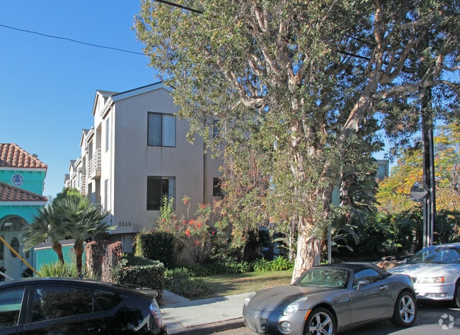 Primary Photo - 2616 6th St