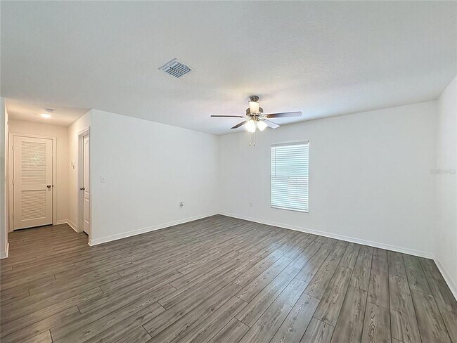 Foto del edificio - 1407 Hillsborough Way