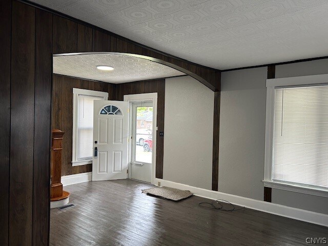 Building Photo - 210 W Matson Ave