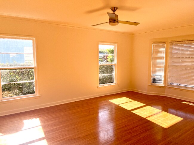 Foto del edificio - 4160 Mildred Ave