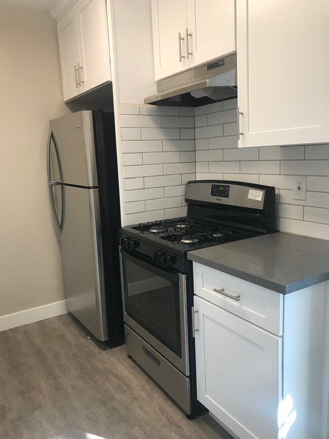 Foto del edificio - 14317 Haynes St