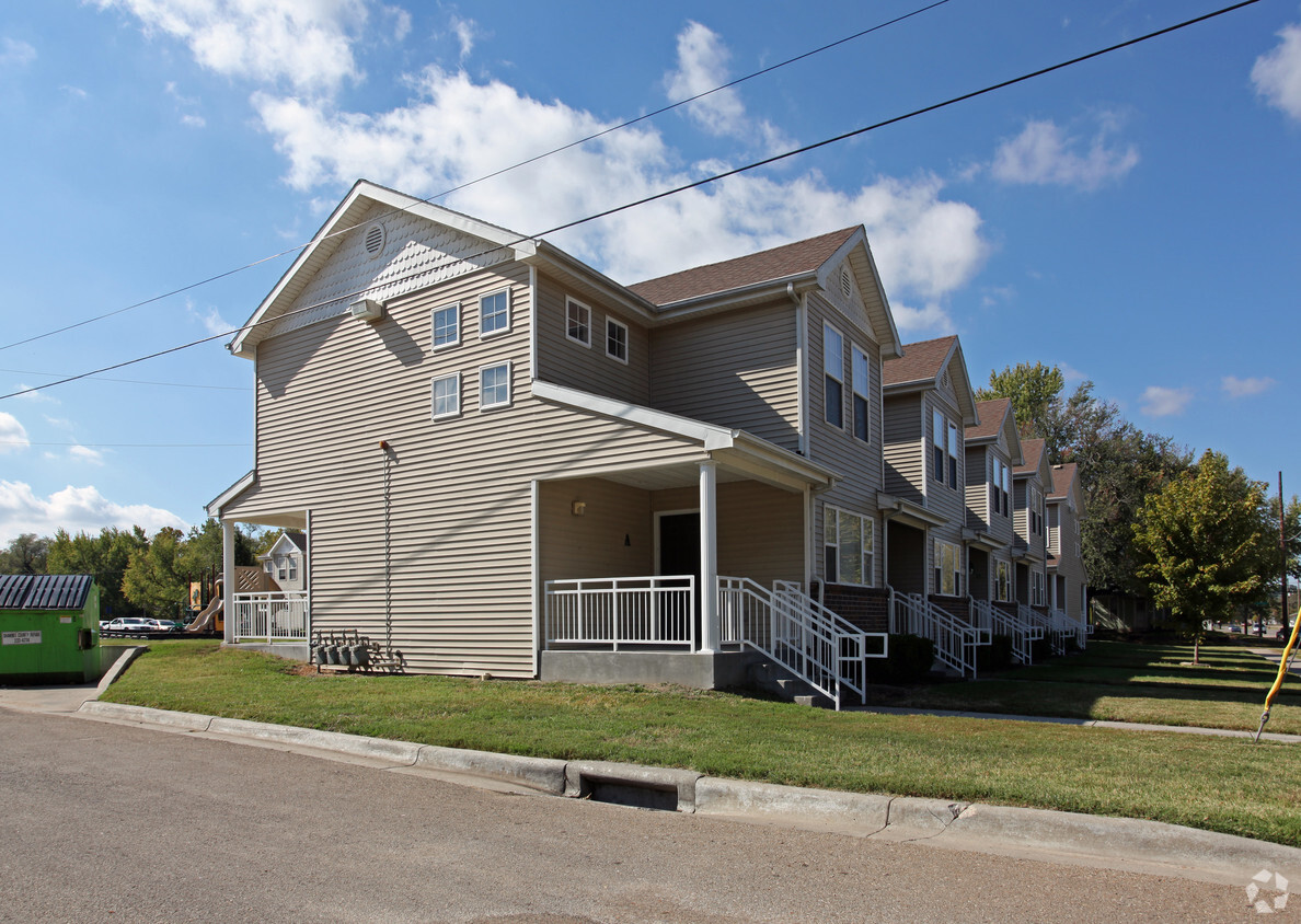 Curtis Homes Apartments - Topeka, KS | Apartments.com