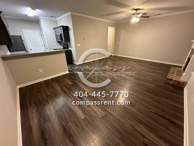 Building Photo - 119 Squarewood Ln NW