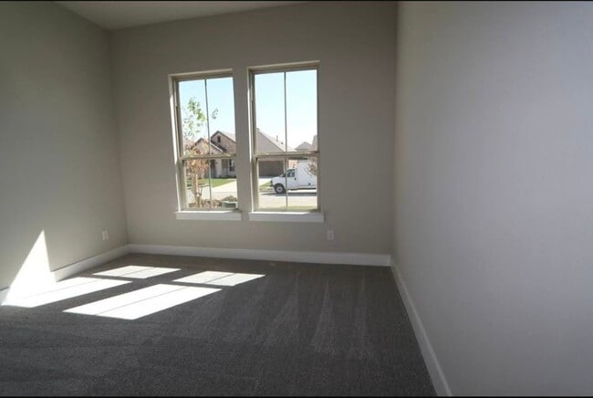 Building Photo - 1216 Xeresa Dr