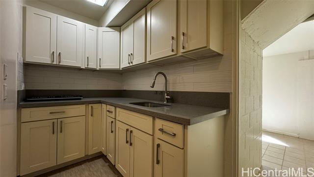 Foto del edificio - 3339 Manoa Rd