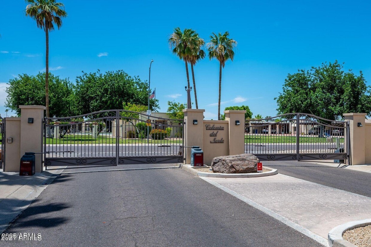 Primary Photo - 14002 N 30th Ln