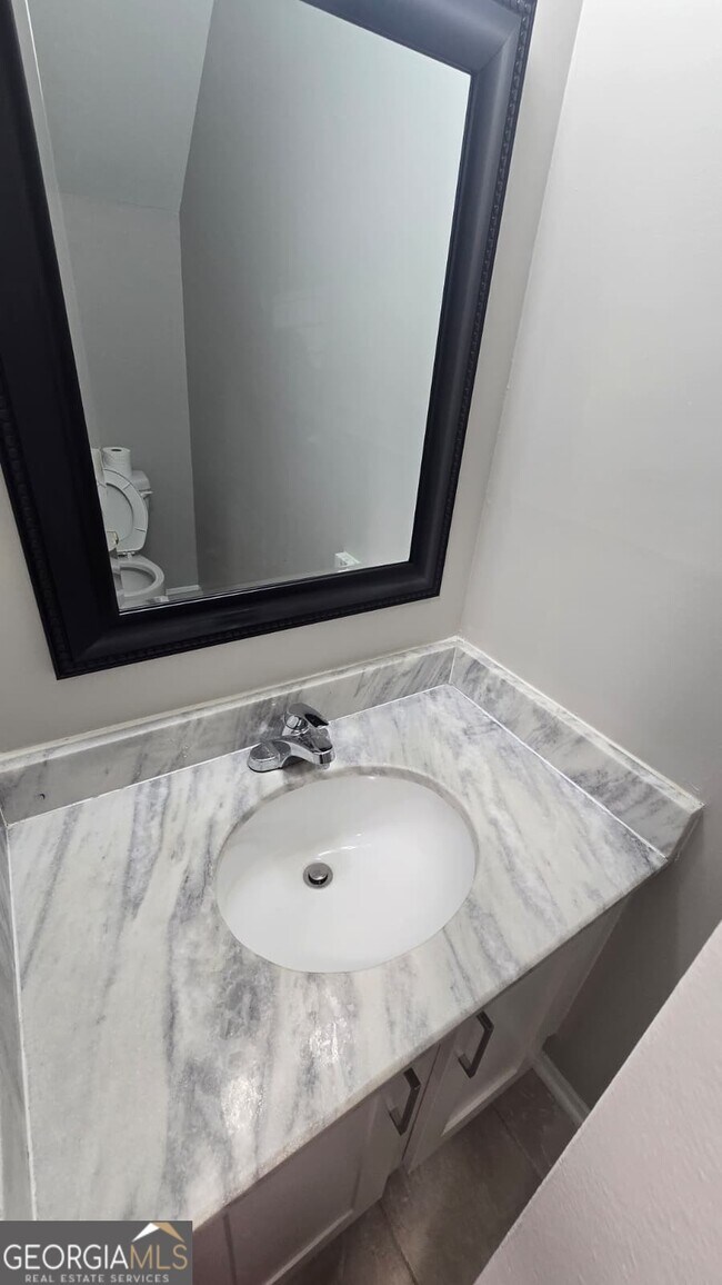 Foto del edificio - 475 Granite Ridge Pl