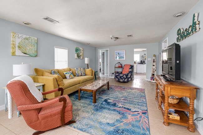 Foto del edificio - 625 E Hackberry St