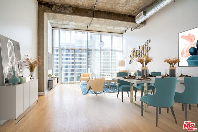 Foto del edificio - 645 W 9th St