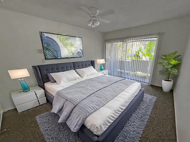 Building Photo - 415 E Cedar Ave