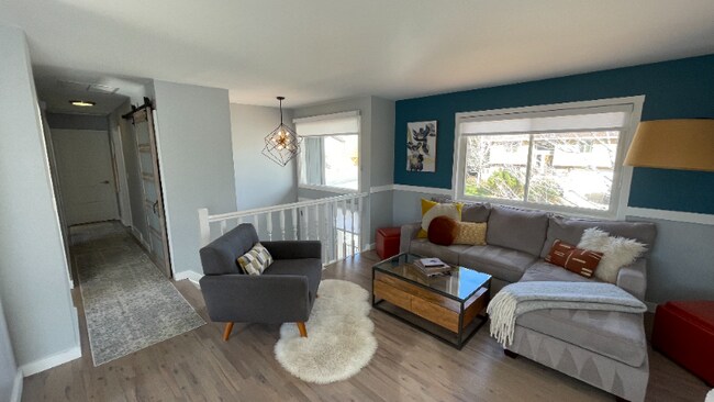 Foto del edificio - 1025 Sparta Dr