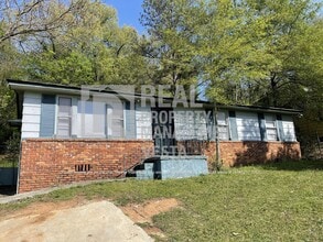 Building Photo - 3436 Doster Way