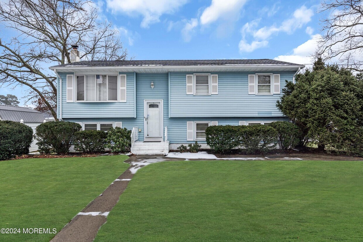 Foto principal - 808 Broadway Blvd