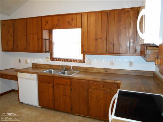 Building Photo - 3998 D'Youville Ct