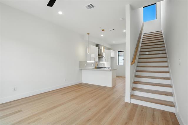 Building Photo - 1425 N Garrett Ave