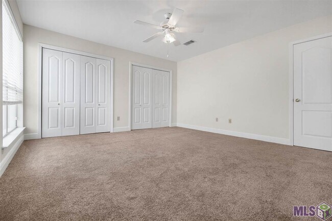 Dormitorio 3 en la planta superior - 5145 Nicholson Dr
