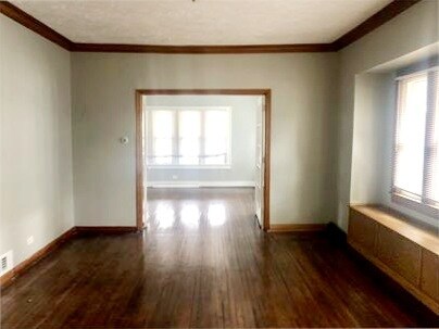 Foto del edificio - 647 Lincoln Ave NW