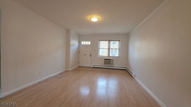 Foto del edificio - 725 Joralemon St