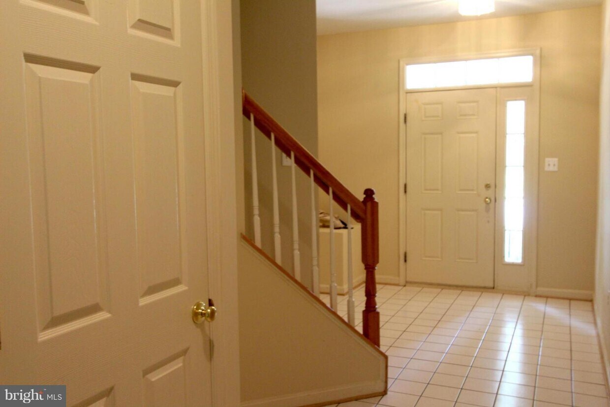 Foto principal - 46180 Chester Terrace