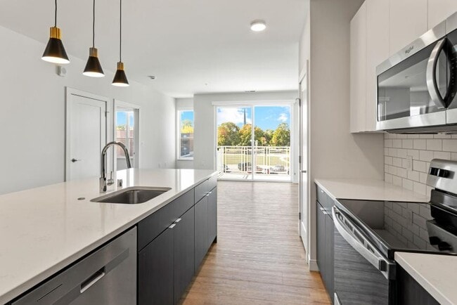 Foto del edificio - 1 bedroom in Kenosha WI 53140