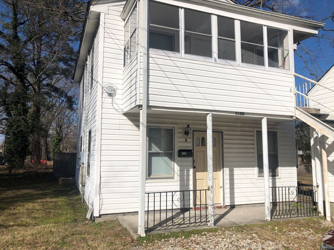 Primary Photo - 5100 Woolsey St
