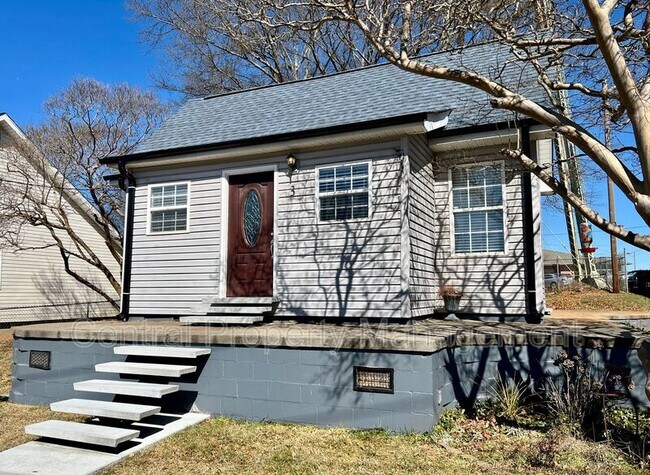 Houses For Rent 1300