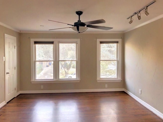 Foto del edificio - 1903 Euclid Ave