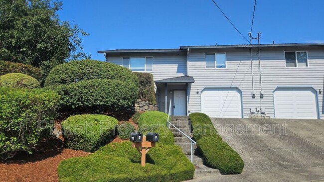 Photo - 2641 Stephenson Ave Apartment