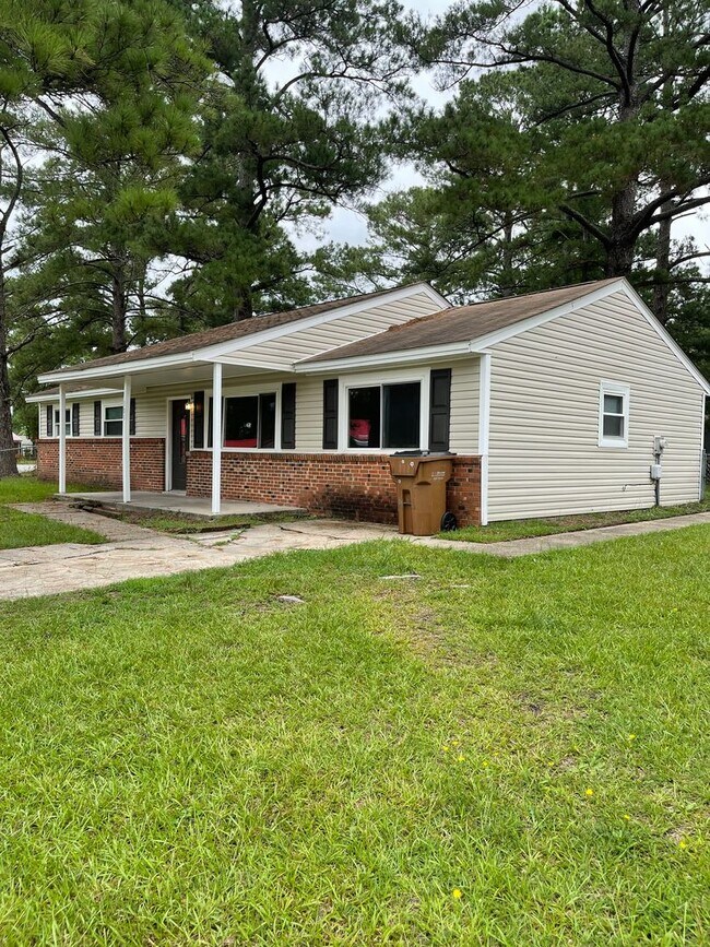 Foto del edificio - Inviting on Ivey!