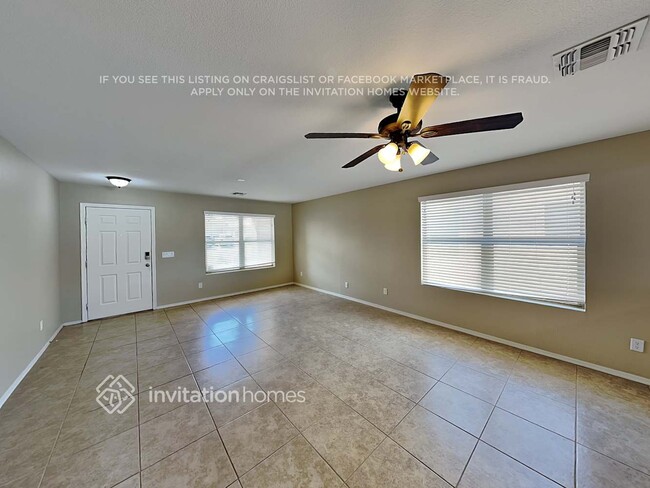 Building Photo - 2864 W Allens Peak Dr