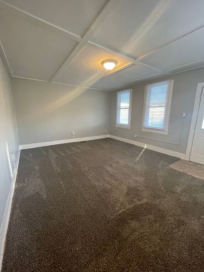 Foto del edificio - 3 Bedroom Quaint Single Family