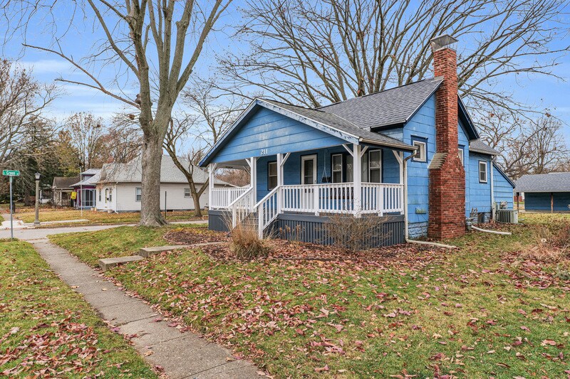 211 S Poplar St, Urbana, IL 61802 House Rental in Urbana, IL