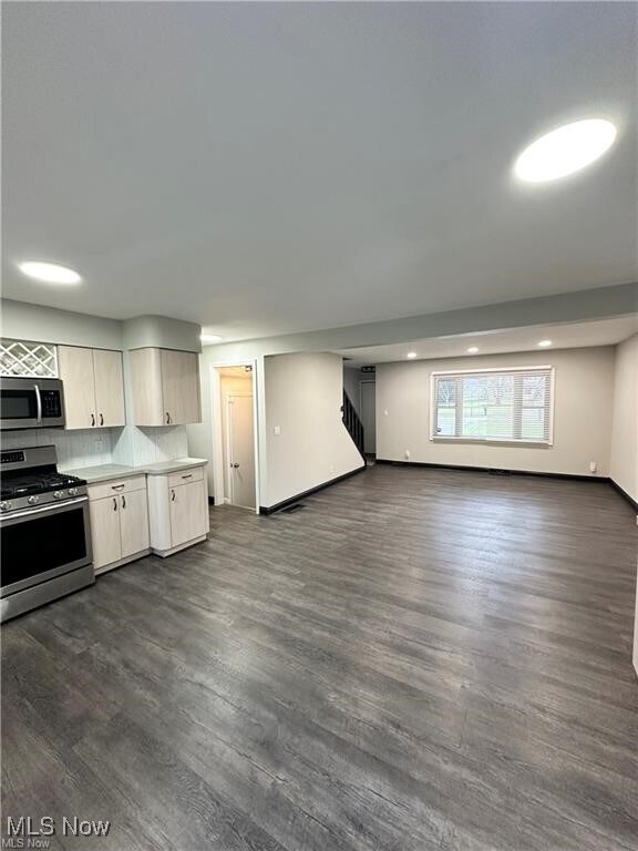 Foto del edificio - 35600 Bainbridge Rd