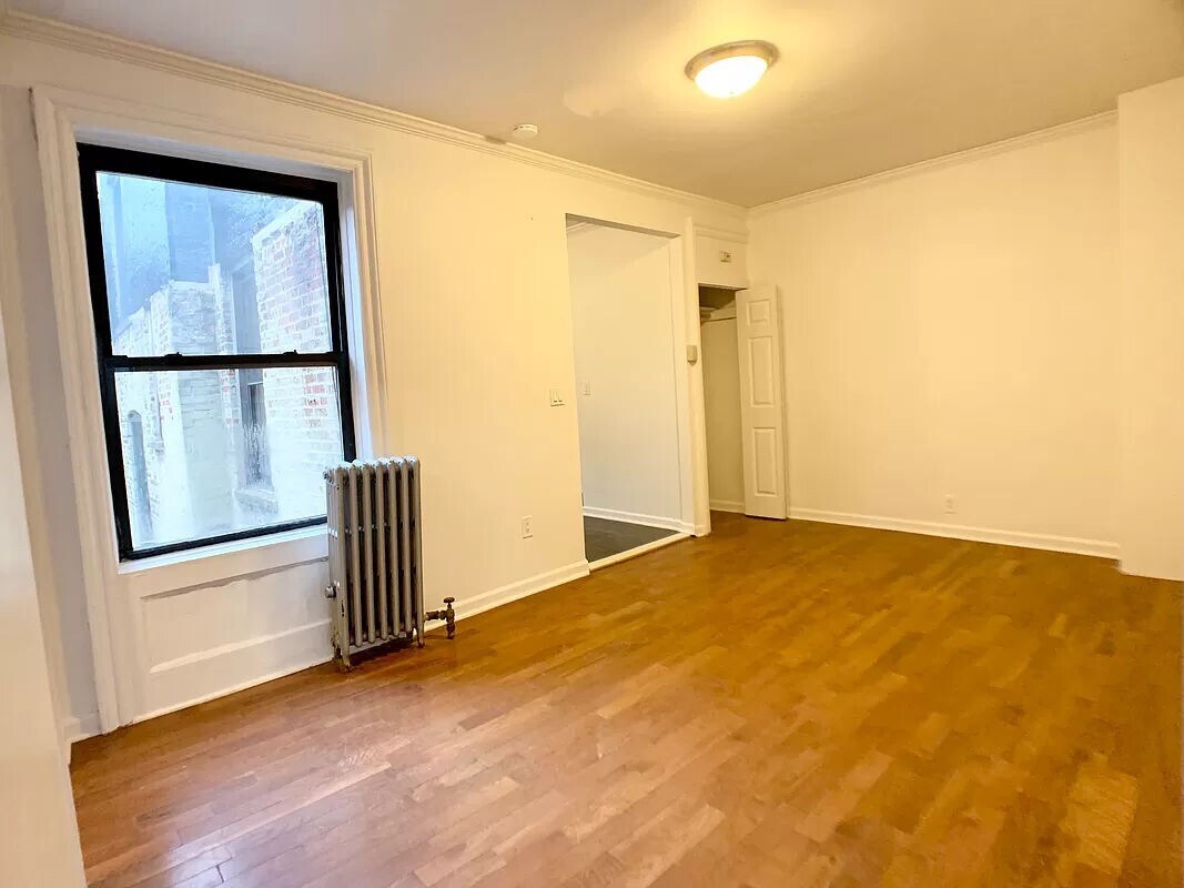 Foto principal - 219 13th Street
