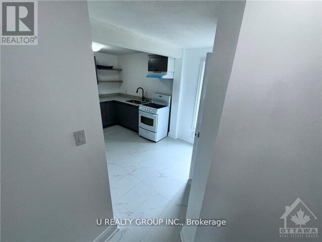 Photo du bâtiment - 281 Palace St