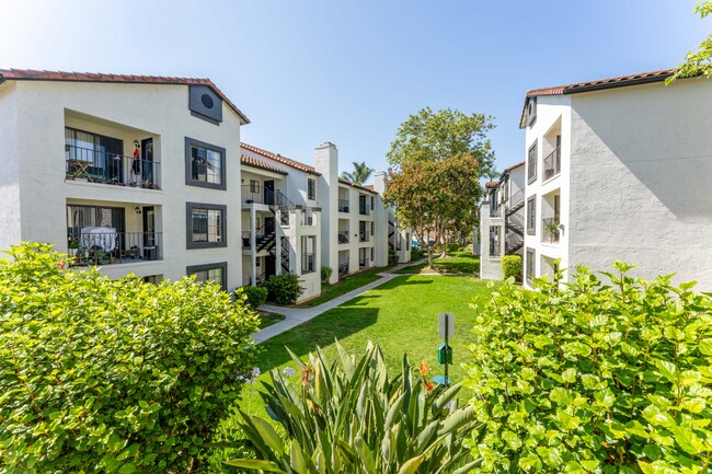 Foto del edificio - Mirada at La Jolla Colony Apartments