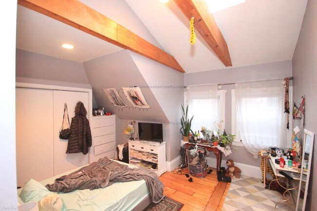 Foto del edificio - 56 Ridgemont St