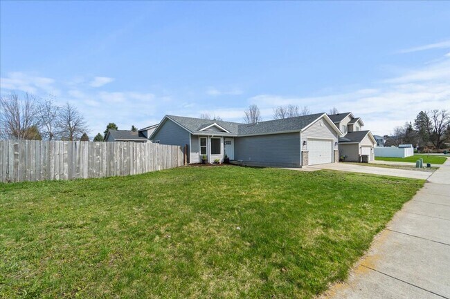 Foto del edificio - Stunning 3 bdrm 2 bath  Hayden Home!