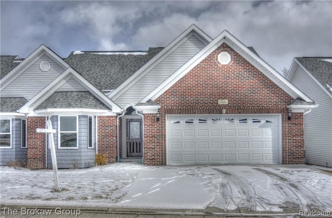 Building Photo - 316 Devonshire Dr
