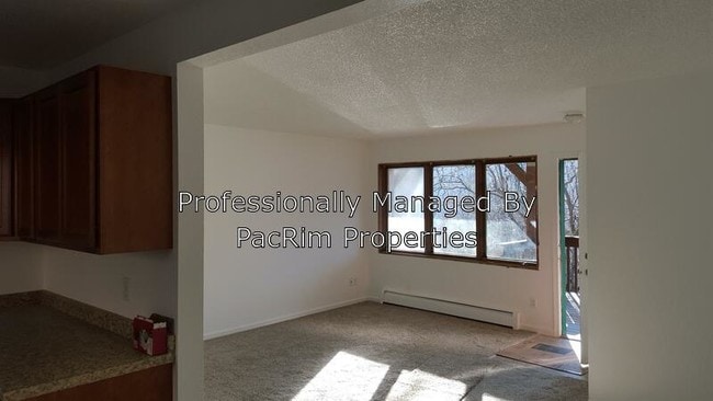 Building Photo - 25721 Berryhill Rd