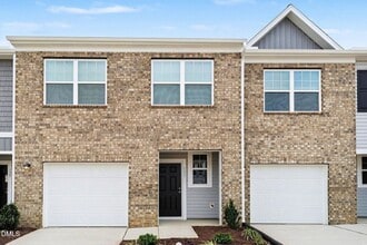 Building Photo - 131 S Meyers Ct