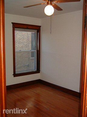 Foto del edificio - 1 br, 1 bath Apartment - Waveland Place