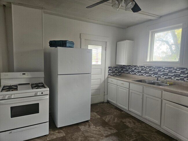 Cocina - 1119 Albers St SW