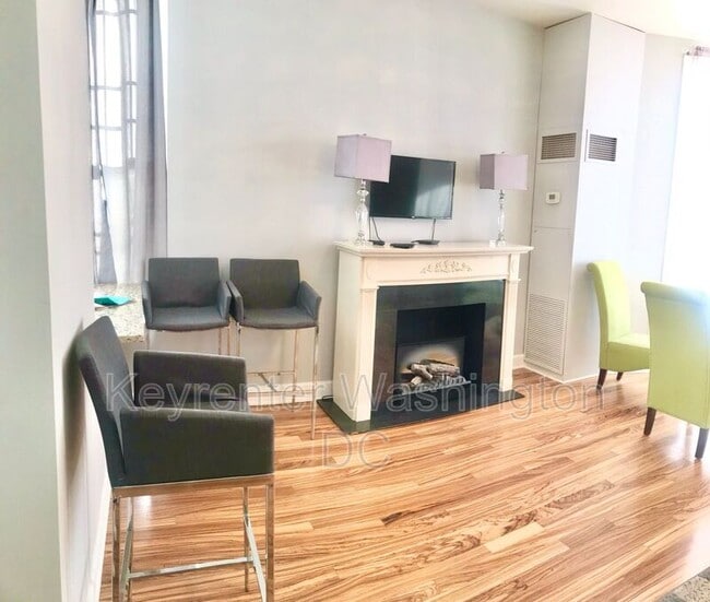 Foto del edificio - 333 2nd St NE