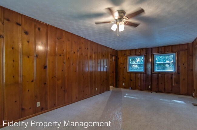 Foto del edificio - 2 br, 1 bath House - 944 West Linwood Street