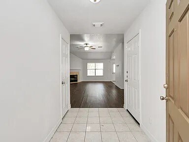 Building Photo - 16122 Cypress Point Dr